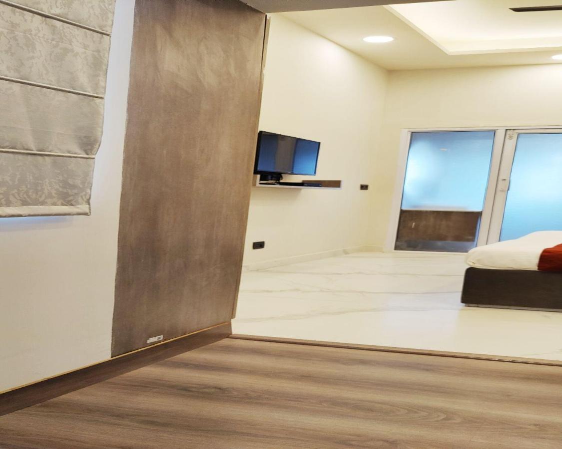 The Dream House Bed & Breakfast New Delhi Ngoại thất bức ảnh