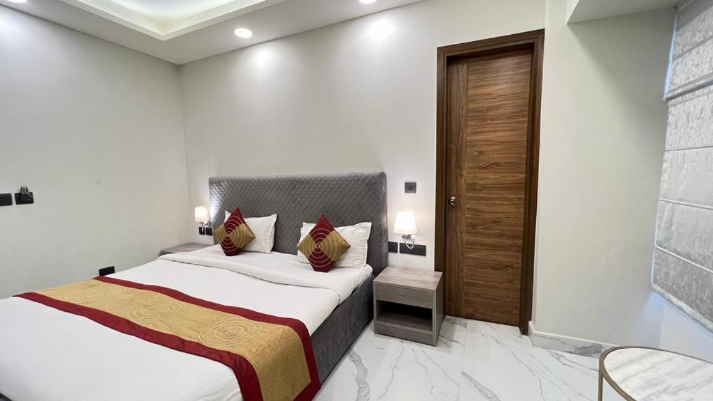 The Dream House Bed & Breakfast New Delhi Ngoại thất bức ảnh